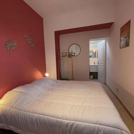 Maison 3 Etoiles Renovee 2025, Terrasse, Accueil Animaux, Bord De - Fr-1-542-71 Feriehus
